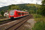 S2 nach Mosbach Baden in Neckargerach, es ist der 425 732 der am heutigen Tag die Leistung bringt.