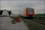 426 027/527 und 426 019/519 fahren als RE16 (RE 29687)  RUHR-SIEG-EXPRESS  von Essen nach Siegen.