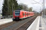 426 018-8 bei der Einfahrt in den Bahnhof Anrath.