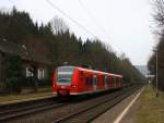 426 041-0 DB fährt als RB81 aus Koblenz-Hbf nach Trier-Hbf und fährt in Sehlem ein in Richtung Trier.