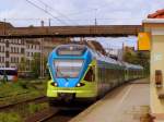 Hier fahren den ET010 und der ET005(427 118 u 427 113) als RB61  Wiehengebirgs-bahn  in Osnabrck Hbf ein. Beide Fahrzeuge sind auf dem Weg nach Bielfeld Hbf. 31.07.09