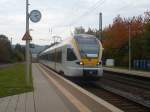 ET 5.19 von der Eurobahn fhrt am 08.10.2008 als CAN 31922 von Bad Hersfeld zur weiterfahrt nach Kassel Hbf in Melsungen ein.Die Eurobahn hat seine Flirttriebwagen bis zum Fahrplanwechsel Ende 2008   