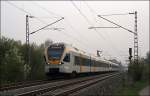 VT5.20 und ein Schwestertriebzug verlassen als EBR39228 (RB50  DER LNER ) das Statdtgebiet von Dortmund-Derne. (14.04.2009)
