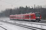 Mit der Zeit werden sie wetterfester: Nach Problemen mit Tren und Toiletten, brachte der erste Rauhreif an der Oberleitung wieder eine neue Erfahrung mit den 440ern ans Tageslicht.