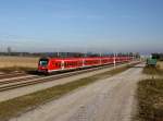 Der 440 024 und Zwei Weitere als RE nach Augsburg am 29.10.2011 unterwegs bei Hattenhofen.