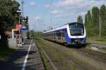 440 219 der Regio-S-Bahn Bremen/Niedersachsen im Bahnhof Trompet an der NRW-RB-Linie 31, 15.7.11.