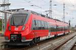 Der neue Star ab 2012 in Rostock 442 620 stand einfach so rum im Rostocker Hbf(26.07.2011)