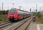 Ein fnfteiliger Hamster 442 816 als RB 28730 aus Hennigsdorf bei der Einfahrt in den Bahnhof Oranienburg am 22.07.2013.