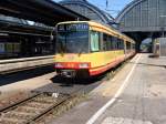 450 004 am 27.6.2011 in Karlsruhe Hbf