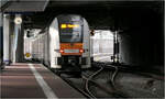 Im dunklen Bereich - 

... des Bahnhofs Kassel-Wilhelmshöhe mit Abfahrt des Siemens Desiro HC-Triebzuges 462 046 als RE 11 nach Hamm Hbf.

20.03.2024 (M)