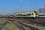 Siemens Desiro 1462 515-6 fährt am 07.02.2023 beim badischen Bahnhof ein.