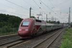 Ein Rckschuss auf den Thalys aus Paris-Nord nach Kln Hbf kurz nach der Durchfahrt von Dren.