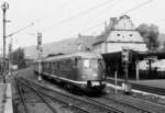 430 417 im Sommer 1983 in Wetter (Ruhr) als Nahverkehrszug von Dortmund nach Hagen.