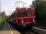 Murrbahn 2006 - Aus Backnang in Burgstall eingefahren ist am 16.09.2006 der ET 65 006 der SVG Stuttgart. Nach dem Erfolg 2006 wurde die Aktion, den ET 65 an einem Tag im planmigem Personenverkehr einzusetzen, in 2007 wiederholt. Nun hoffen wir mal auf 2008!