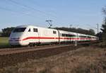401 070 als ICE 880 (München Hbf–Hamburg-Altona) am 24.02.2014 zwischen Bienenbüttel und Deutsch Evern