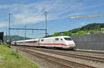 ICE 401 074-0 durchfährt den Bahnhof Gelterkinden. Die Aufnahme stammt vom 05.07.2017.