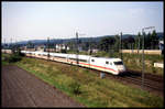 Der ICE 401514 hat hier am 3.9.2004 gerade den Bahnhof Lengerich in Westfalen durchfahren und ist nun auf dem Weg zum nächsten Halt in Münster HBF.