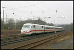 ICE 401067 fährt hier am 8.1.2006 in Richtung Osnabrück durch den Bahnhof Hasbergen.