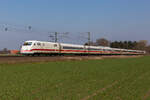 ICE 1, 401 086-4 mit dem 30 Jahre ICE Sticker bei Diepholz/Drebber n�rdlich von Diepholz.