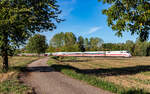 401 078 als ICE 2870 (Basel SBB - Hamburg Hbf) bei Riegel 23.9.26. Ersatzzug f�r ICE 70.