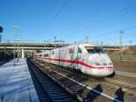ICE 77 Hamburg-Altona - Zrich HB bei der Durchfahrt am 2.01.09 durch Hamburg-Harburg.
