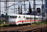 401 501-2 als ICE 545 a.Kln-Bonn hat Einfahrt in den Berliner Ostbahnhof.     am 27.09.08