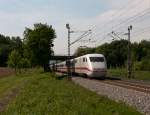 ICE 276 (Interlaken Ost - Berlin Ostbahnhof) am 7. Mai 2011 in Denzlingen.
