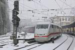 ICE 1028 in Wuppertal Hbf, Dezember 2012.