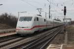 401 581-4  Interlaken  am 16.03.2013 mit seiner kaputten Front im Bahnhof von Orschweier.