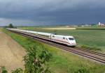 Ein ICE 1 am 29.07.2007 bei Stephansposching.