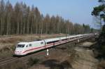 401 503 als ICE 577 (Hamburg-Altona–Stuttgart Hbf) am 02.04.2011 zwischen Unterl und Eschede