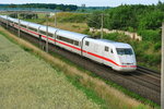 ICE 908 von Leipzig Hbf nach Hamburg-Altona, am 18.06.2016 in Zschortau.