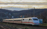 Am 14.01.2021 fuhr 401 083/401 574 als ICE928 nach Hamburg-Altona durch Wuppertal-Steinbeck. 