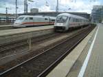 Ein IC Steuerwagen in Mnchen HBF auf Gleis 12 bei der ausfahrt und ein ICE 1 steht auf Gleis 13 am 09.09.2007