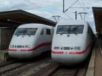 2 ICE 1 stehen in Braunschweig Hbf der linke fhrt nach Interlaken und der rechte fhrt nach Berlin Ostbahnhof (29.8.2007)