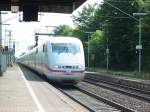 ICE1 bei der Durchfahrt von Gro Rohrheim 9.7.2005