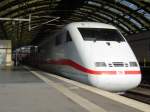 401 019  Lneburg  als InterCityExpress nach Mnchen Hbf ber Stuttgart. 16.09.2006 in Berlin Ostbahnhof