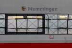 Neue Fenster beim TZ 112 „Memmingen“ als ICE 377 nach Basel SBB am 29.01.2016 in Berlin  Hauptbahnhof.