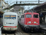 ICE2 (402 026) & RB48-Zusatzug (geschoben von 115 459-0) beim Halt am Hauptbahnhof Wuppertal.