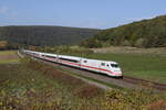 402 019  Hagen  und 402 009  Riesa  waren am 12. Oktober 20222 bei Harrbach auf dem Weg nach Würzburg.