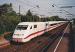 402 030 als ICE 844/854  Hildegard von Bingen  (Berlin–Hamm–Frankfurt/Düsseldorf) am 20.08.1998 in Vechelde