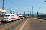 Einfahrt am 05.08.2015 von 402 045-9/401 505-3  Offenbach am Main  als ICE 70 (Basel SBB - Hamburg Altona) in den Badischen Bahnhof von Basel.