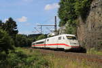 Und nochmal der Nachschuss mit dem Reserve TK 402 046 an der Felswand in Ennepetal-Gevelsberg.