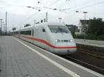 DB ICE 2  Fontanestadt Neuruppin  von Kln/Bonn Flughafen nach  Berlin Ostbahnhof bei der Einfahrt in Bochum Hbf.(03.10.2007) 