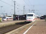 Links: ICE-3 von Dortmund Hbf nach Mnchen Hbf.