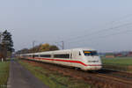 402 043-4  Bautzen/Budysin  und 402 034-3  Minden  als ICE 543 Richtung Berlin Ostbahnhof in Bönen Nordbögge, 7. März 2026