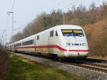 402 017 als IC-Leistung Norddeich=Mole - Köln in Rheine=Bentlage, 07.03.2026