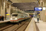 DB Fernverkehr 402 028 // K�ln / Bonn Flughafen // 14. Dezember 2005