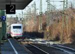 402 040-0 bei der Einfahrt auf Gleis 2 im Bonner Hbf - 27.01.2012