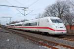 ICE Schwerin 402 023-6 auf dem Weg nach Berlin. Wenige Minuten zuvor hat er am 13.2.2011 den Mnchengladbacher Hauptbahnhof verlassen und befindet sich gerade in Korschenbroich.